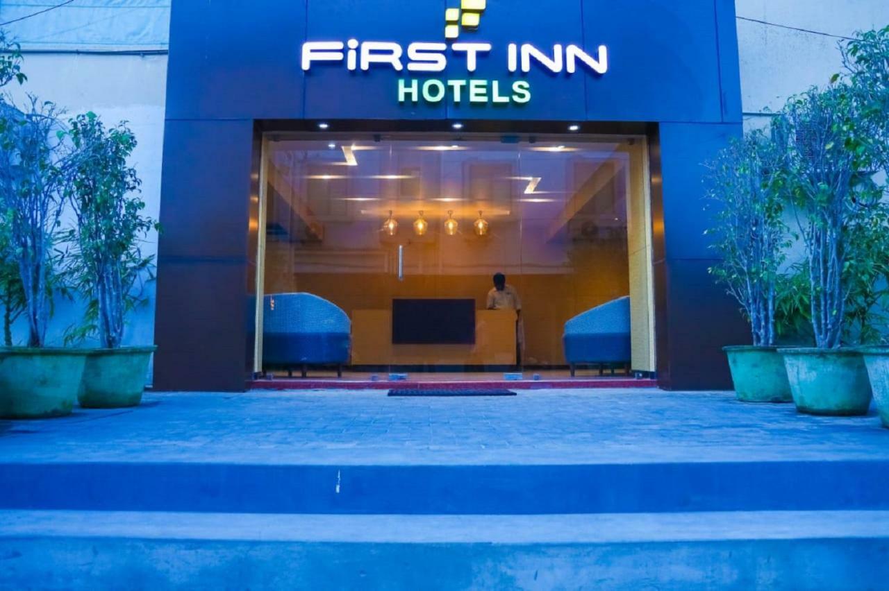 First Inn Hotels Madrás Exterior foto